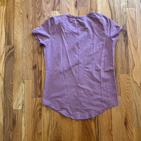 Lululemon Love Tee – Dusty Mauve – Size 4 - Picture 2 of 4